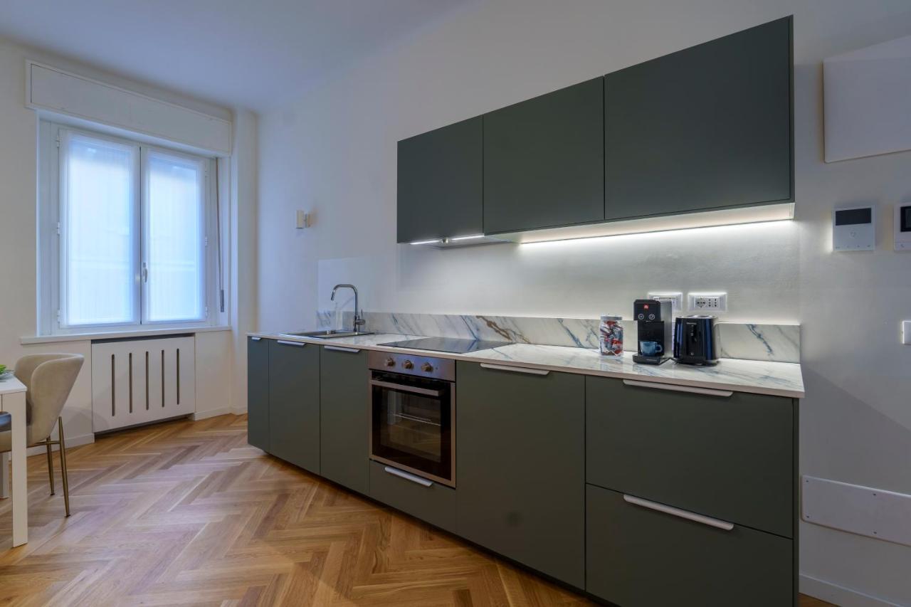 Duomo-Porta VeneziaLuxury Wifi E Netflix Apartment Милано Екстериор снимка