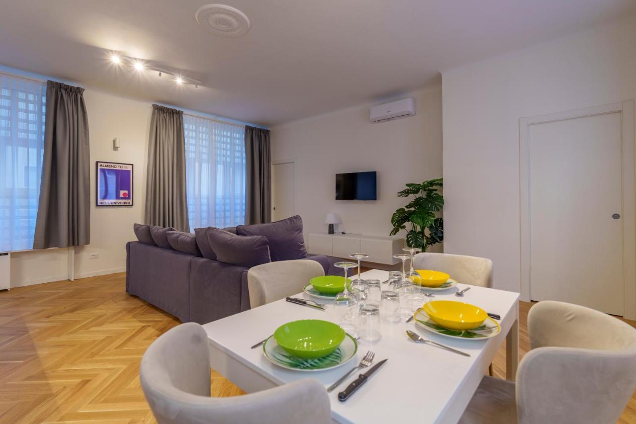 Duomo-Porta VeneziaLuxury Wifi E Netflix Apartment Милано Екстериор снимка