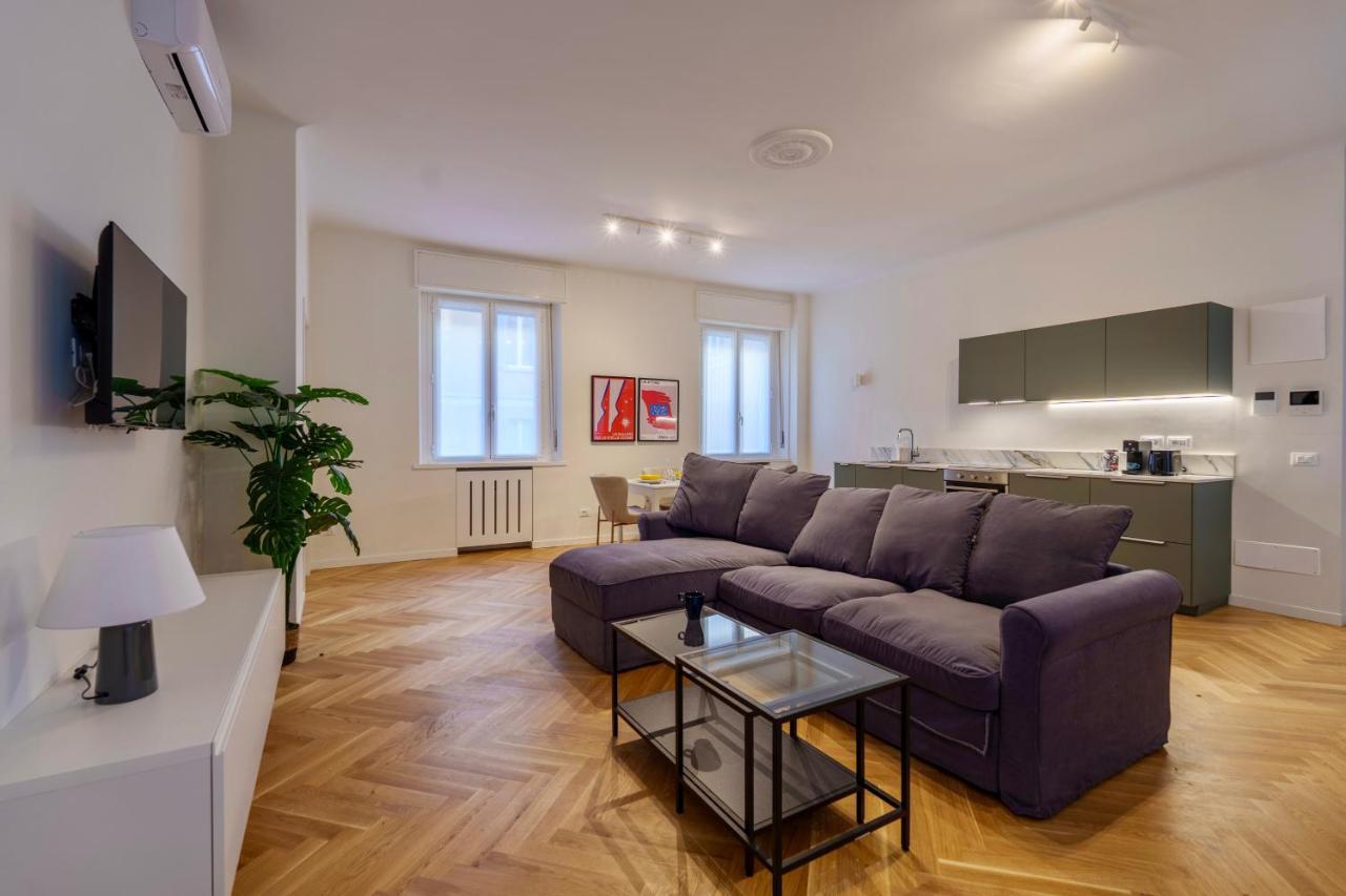 Duomo-Porta VeneziaLuxury Wifi E Netflix Apartment Милано Екстериор снимка