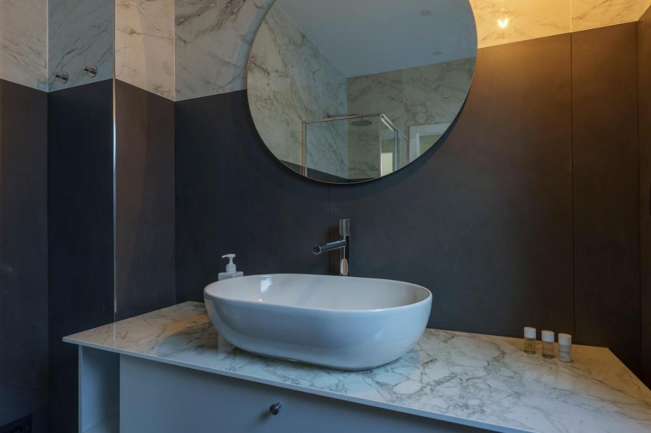 Duomo-Porta VeneziaLuxury Wifi E Netflix Apartment Милано Екстериор снимка